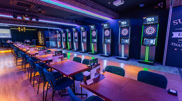 イーストタワー